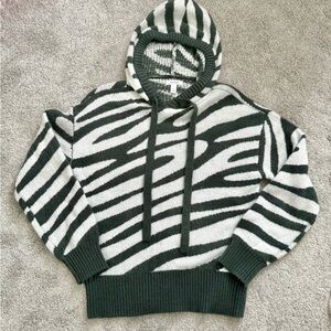 Nine West Hooded Green and White Sweater
